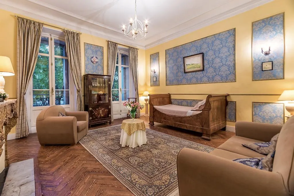 Chateau De Valmousse Bed & Breakfast Lambesc